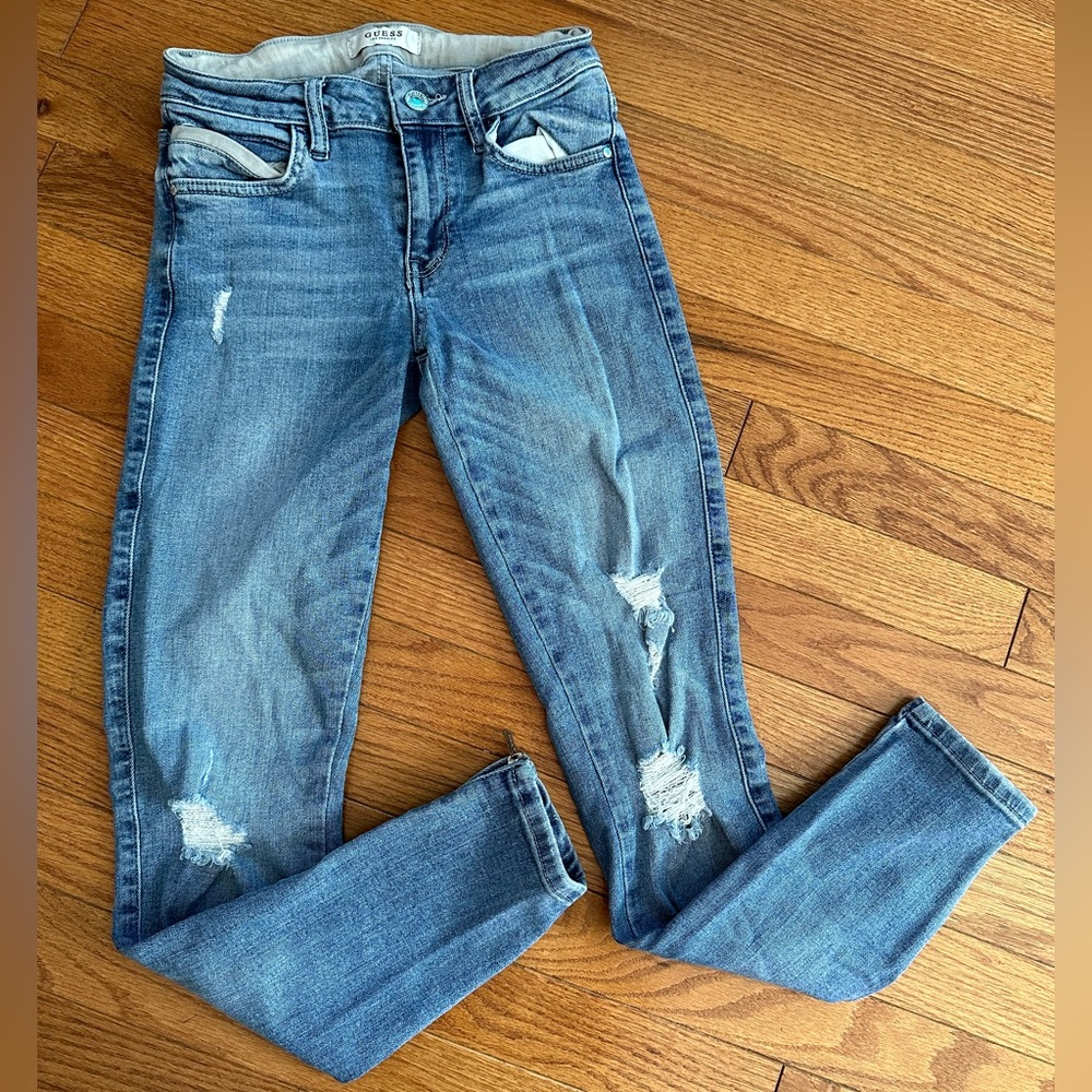 Guess ankle zipp up jeans